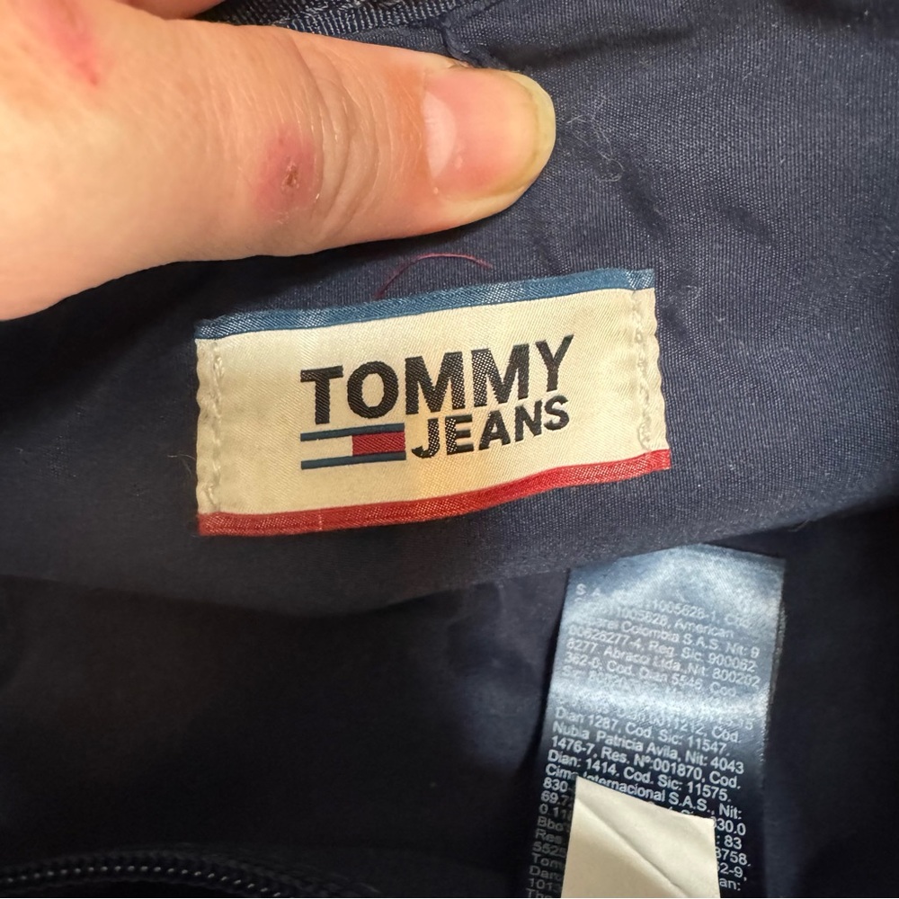 Tommy Hilfiger Navy and Neon Green Backpack - Picture 9 of 12